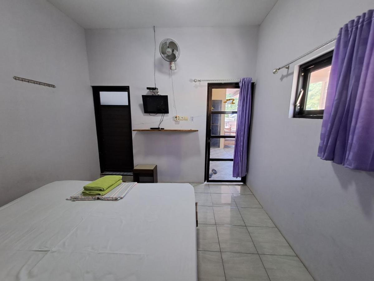 Hotel Azza Karimunjawa Pokoj fotografie