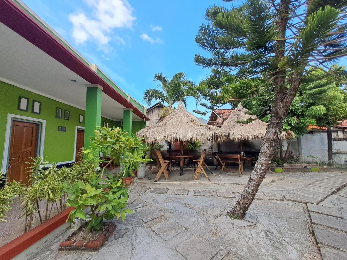 Hotel Azza Karimunjawa Exteriér fotografie